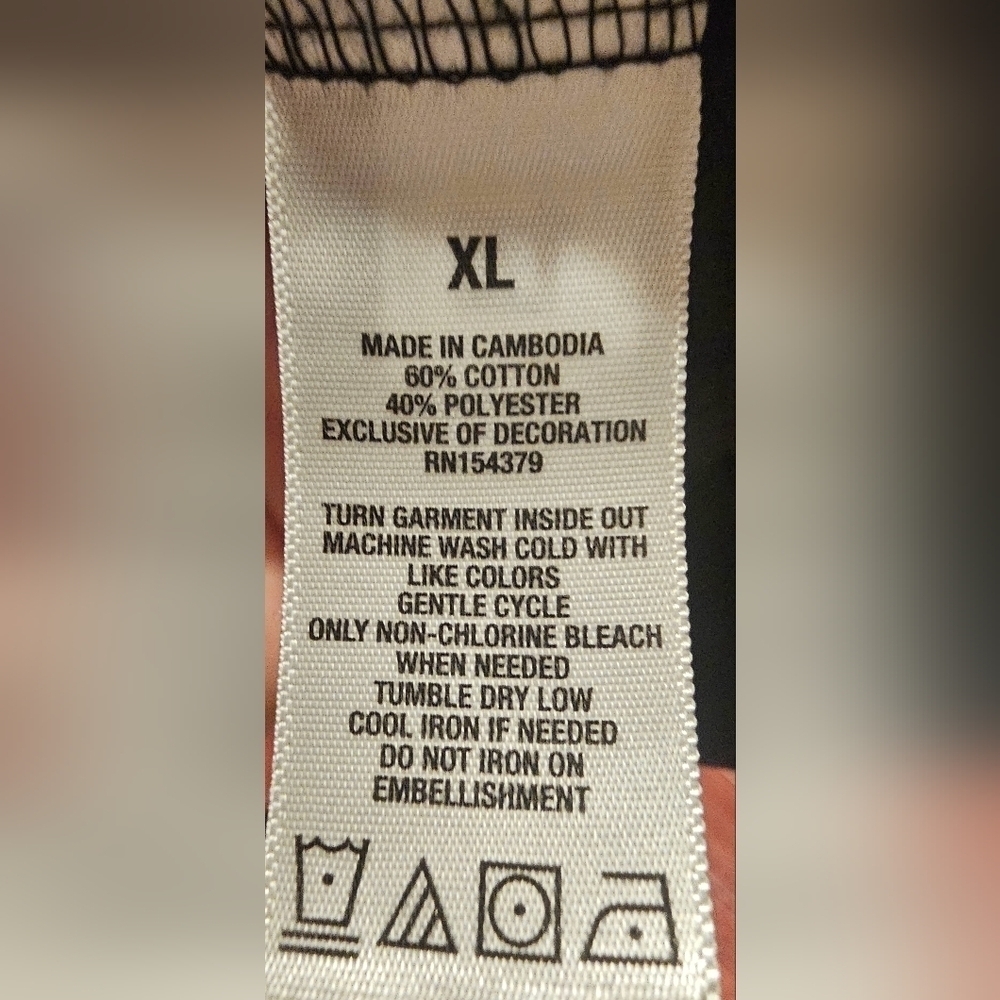 Aeropostale Women's Black Hoodie Sweatshirt, rose gold foil lettering XL - Picture 6 of 6